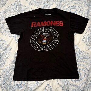 The Ramones shirt Large